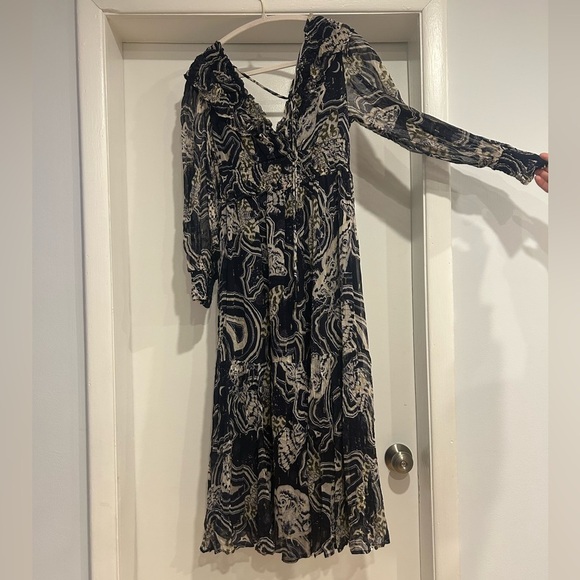 Anthropologie Printer Johnson Long-Sleeve V-Neck Textured Midi Dress - Picture 7 of 8